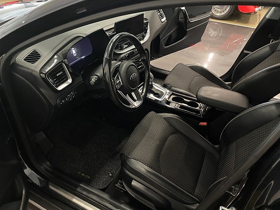 Kia XCeed 12 of 22