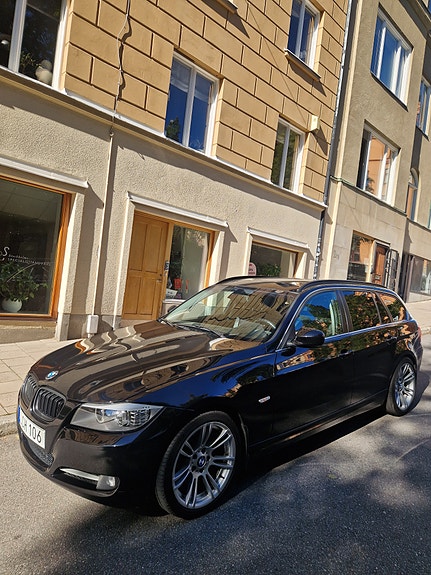 BMW 335i 7 of 9