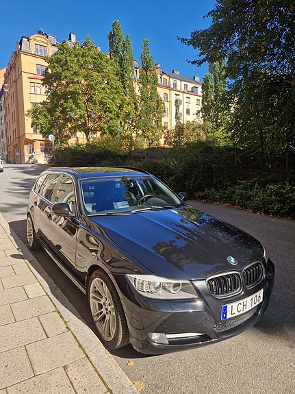 BMW 335i 9 of 9