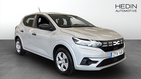 Dacia Sandero 3 of 17