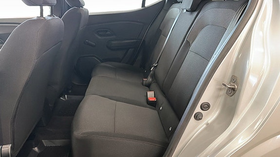 Dacia Sandero 10 of 17