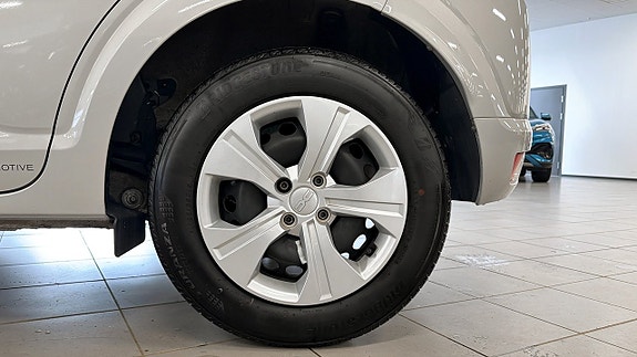 Dacia Sandero 8 of 17