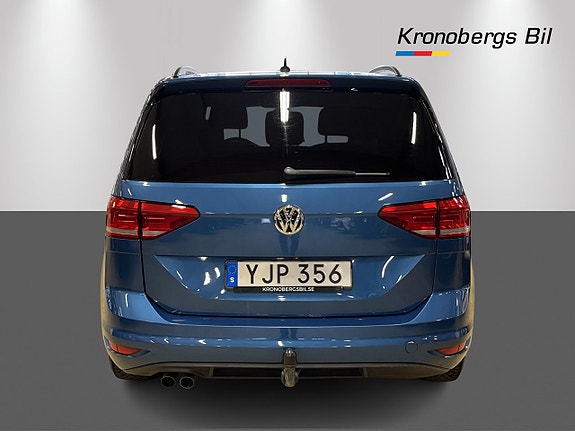 Volkswagen Touran 5 of 26