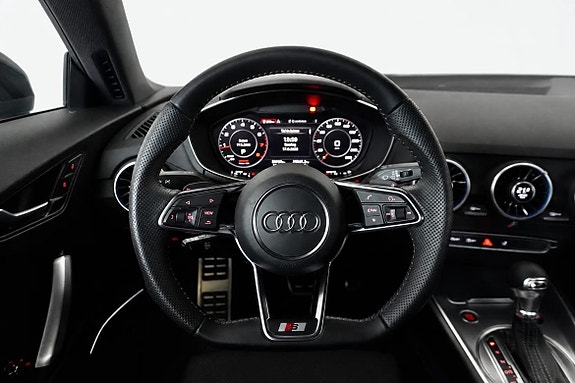 Audi TT 13 of 18