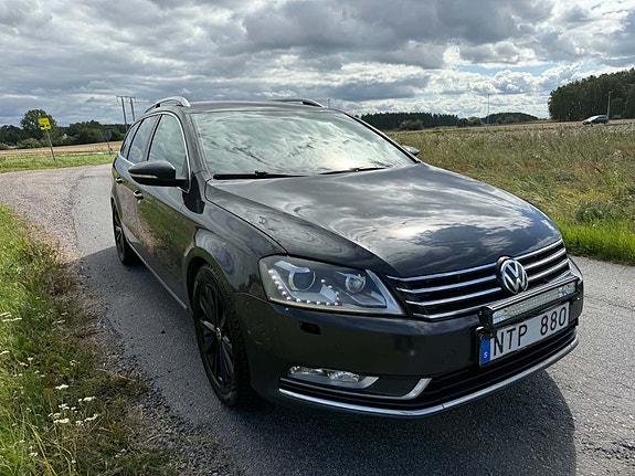 Volkswagen Passat 6 of 10