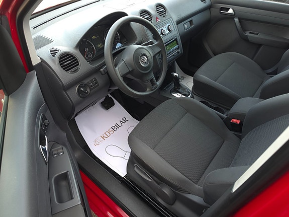 Volkswagen Caddy Maxi 11 of 13