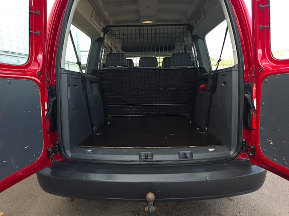 Volkswagen Caddy Maxi 13 of 13