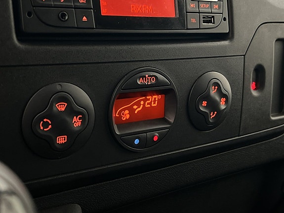 Renault Master 29 of 30
