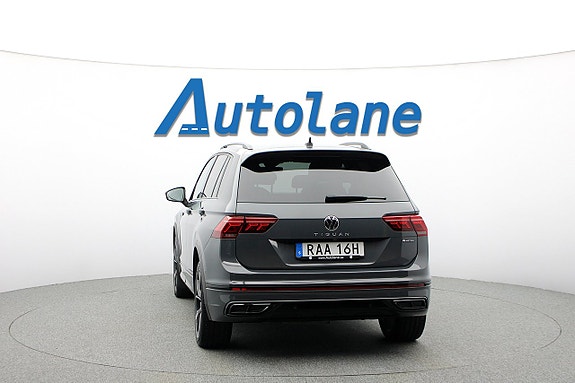Volkswagen Tiguan 7 of 30