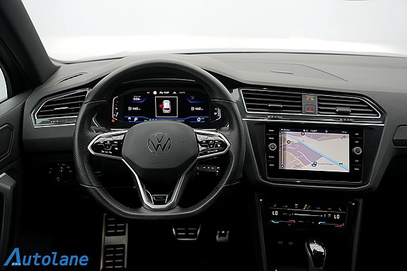 Volkswagen Tiguan 17 of 30