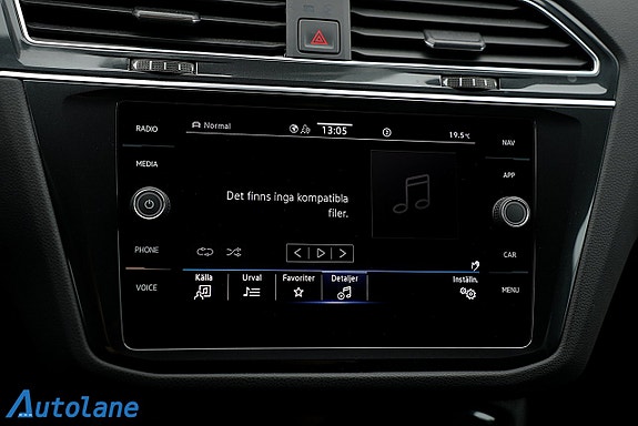 Volkswagen Tiguan 26 of 30
