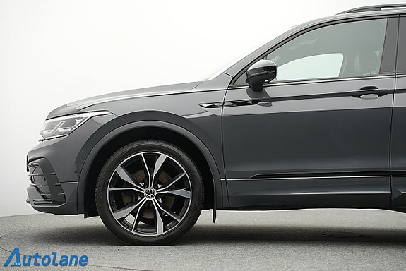 Volkswagen Tiguan 12 of 30