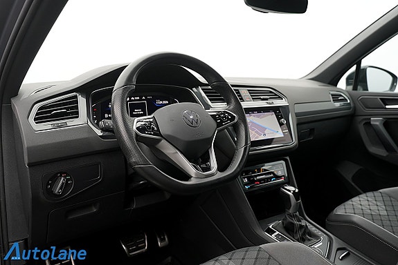 Volkswagen Tiguan 15 of 30