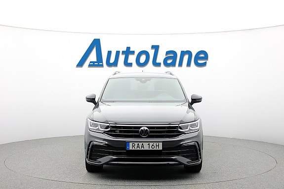 Volkswagen Tiguan 3 of 30