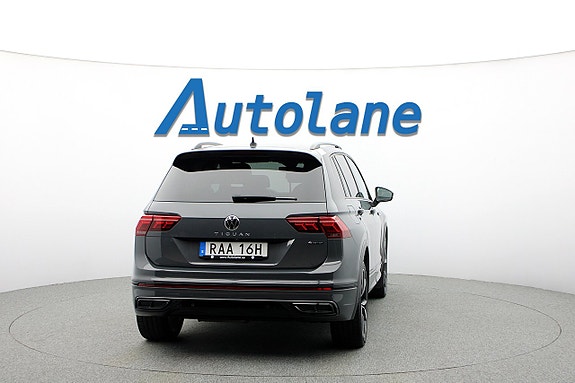 Volkswagen Tiguan 9 of 30