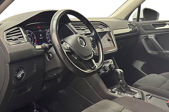 Volkswagen Tiguan Allspace 13 of 30