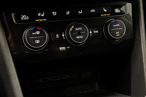 Volkswagen Tiguan Allspace 23 of 30