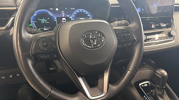 Toyota Corolla 13 of 22