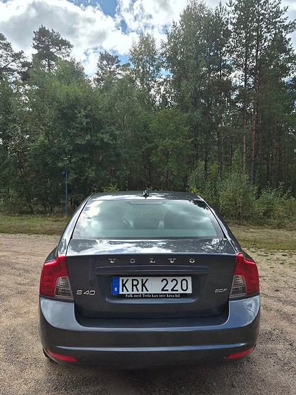 Volvo S40 6 of 7