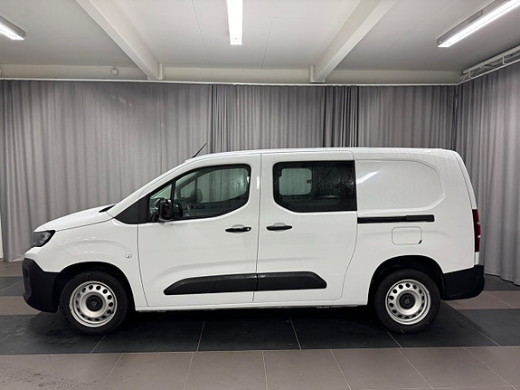 Peugeot Partner 2 of 9