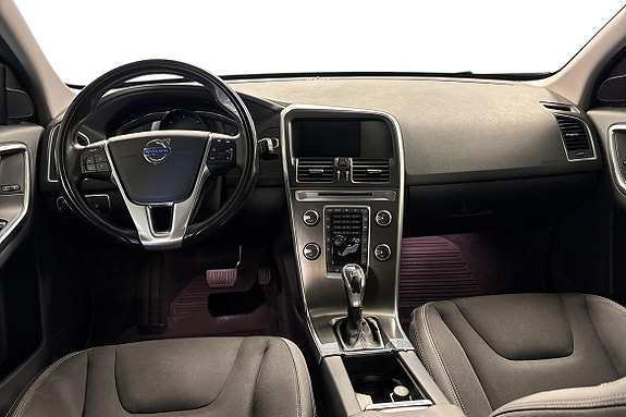 Volvo XC60 9 of 18