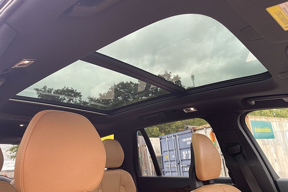 Volvo XC90 21 of 21