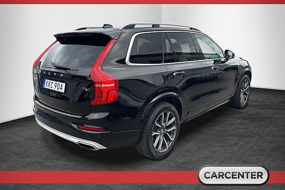 Volvo XC90 5 of 21