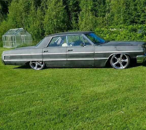 Chevrolet Impala 2 of 20