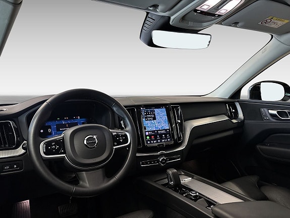 Volvo XC60 13 of 17