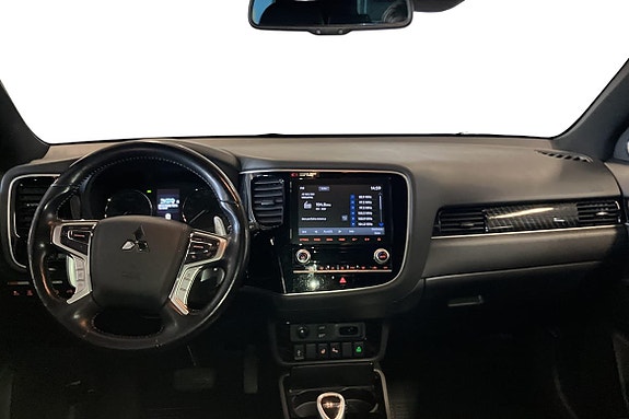 Mitsubishi Outlander 12 of 27