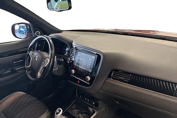 Mitsubishi Outlander 14 of 27