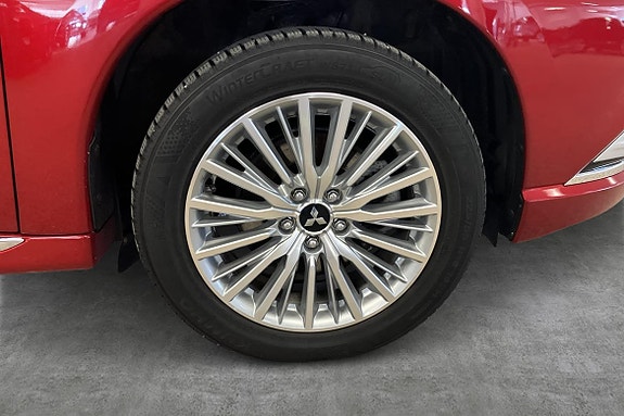 Mitsubishi Outlander 27 of 27