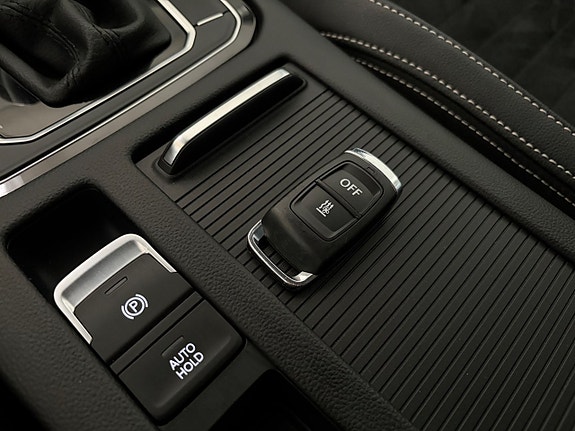 Volkswagen Passat 15 of 18