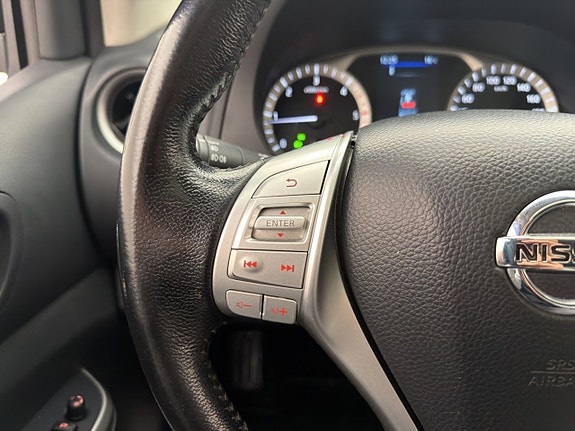 Nissan Navara 20 of 30