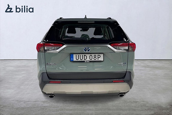 Toyota RAV4 5 of 21