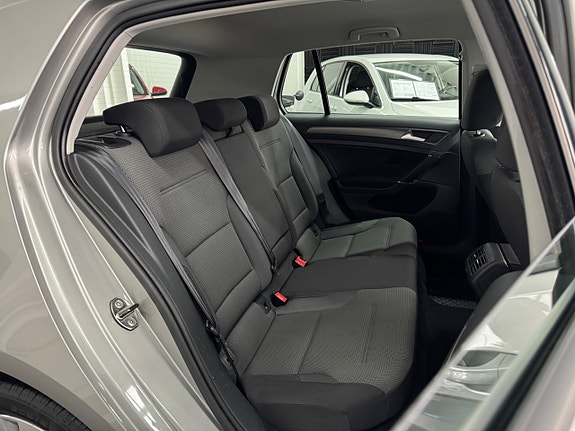 Volkswagen Golf I 21 of 25