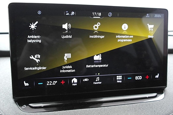Skoda Enyaq 18 of 26