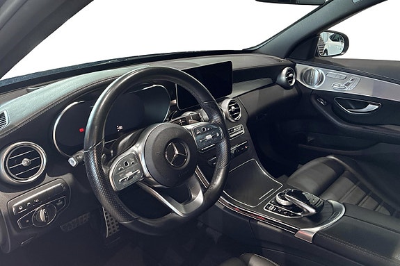 Mercedes-Benz C200 14 of 30