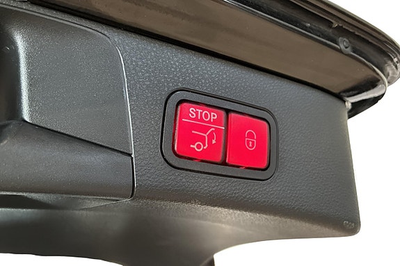 Mercedes-Benz C200 13 of 30