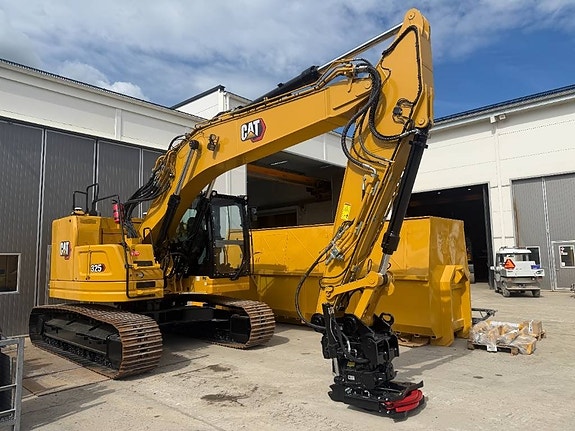 CAT 325