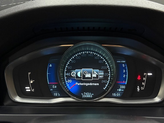 Volvo V60 15 of 22
