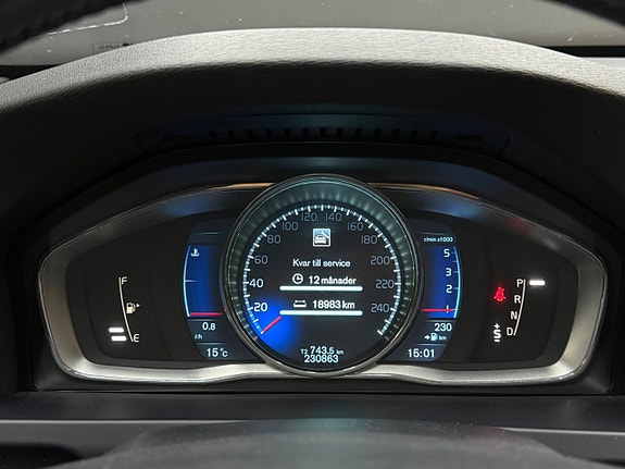 Volvo V60 16 of 22