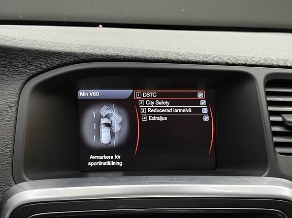 Volvo V60 20 of 22