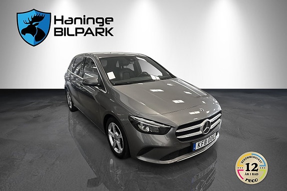 Mercedes-Benz B180 5 of 26