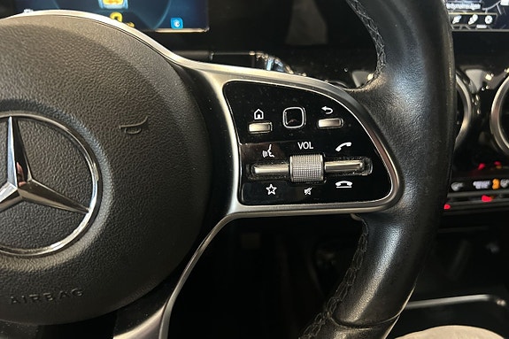 Mercedes-Benz B180 15 of 26