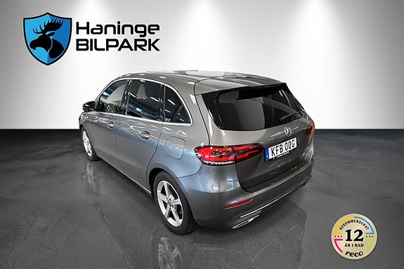 Mercedes-Benz B180 8 of 26