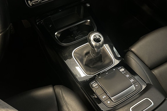 Mercedes-Benz B180 19 of 26