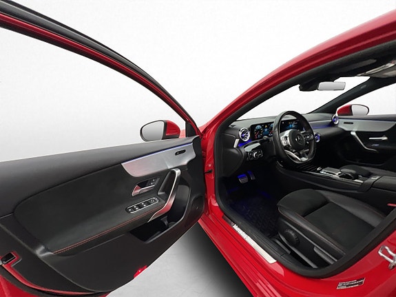 Mercedes-Benz A200 10 of 30