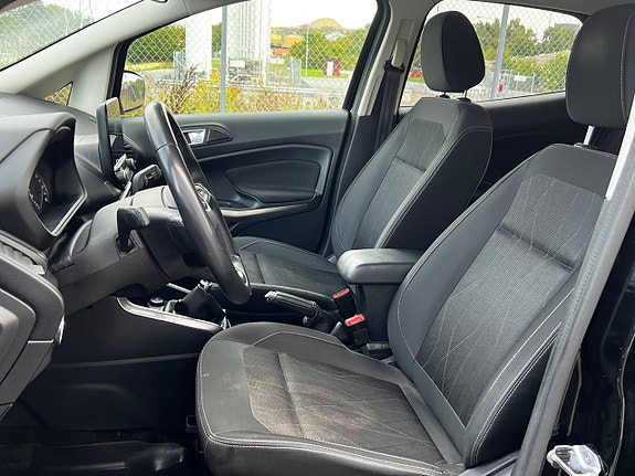 Ford Ecosport 8 of 25