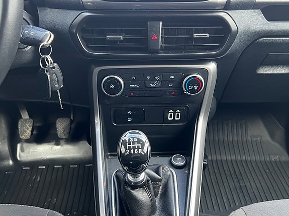 Ford Ecosport 14 of 25